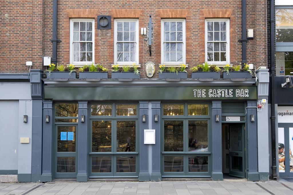 The Castle Bar Room Only Cambridge  Exterior photo